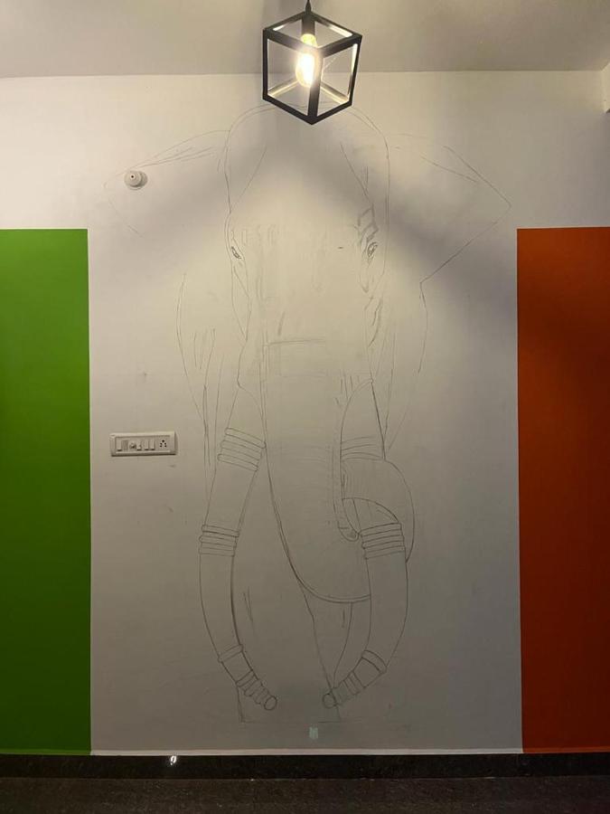 Unearth Hostel 오로빌 외부 사진